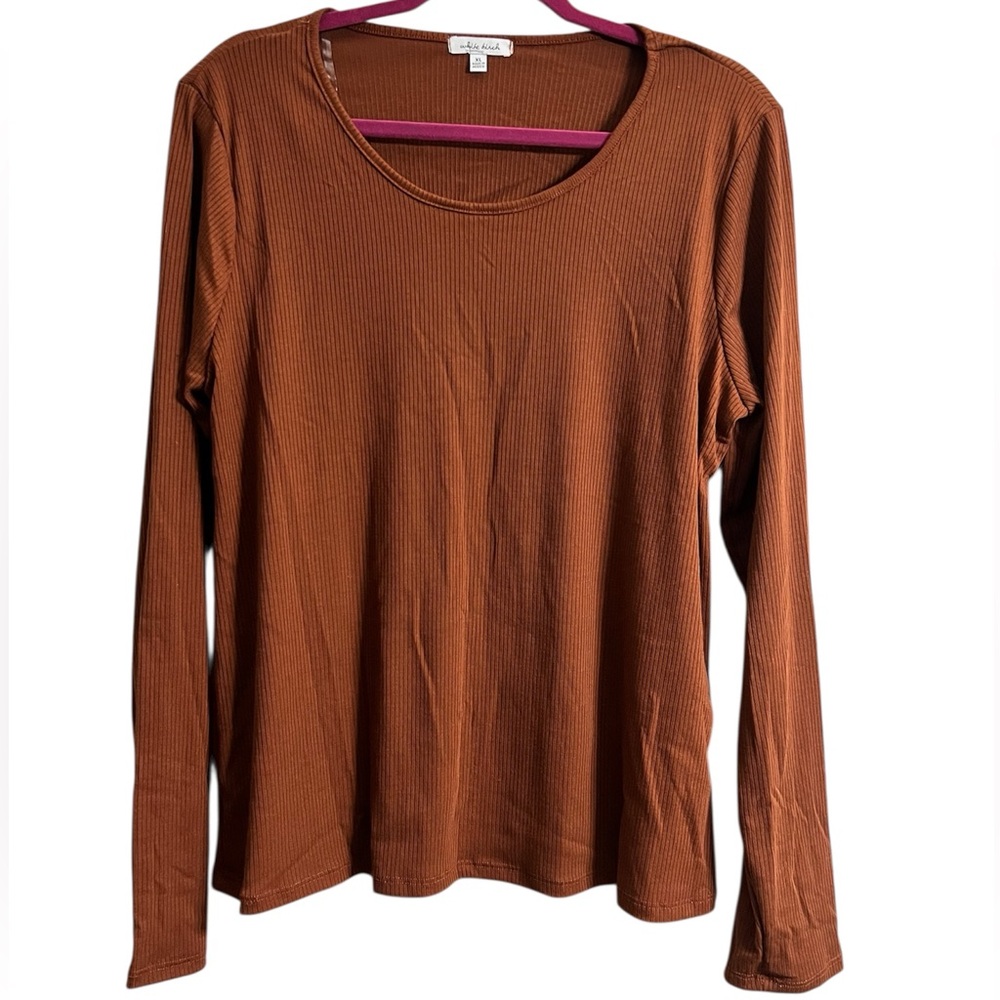 White Birch Women’s Ribbed Long Sleeve Top with Open Back Detail